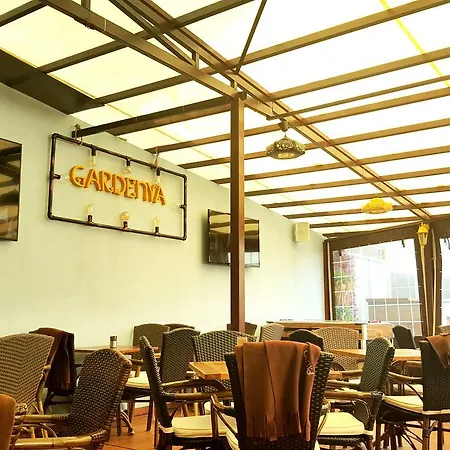 アパートホテル Gardenya Apart