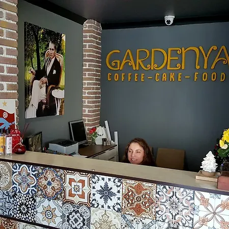 アパートホテル Gardenya Apart トラブゾン