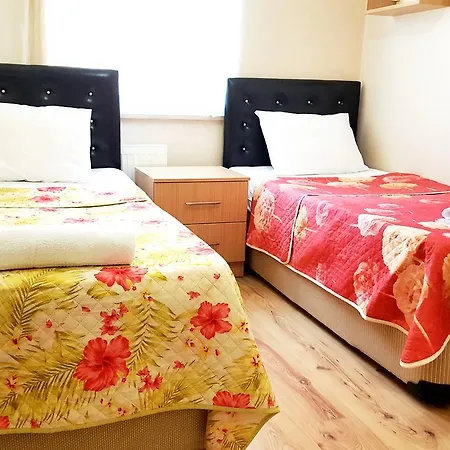 Aparthotel Gardenya Apart